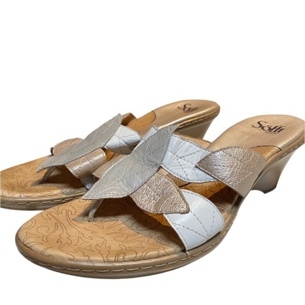 Sofft silver white gold leather leaf slip on low heeled thong sandals 10M